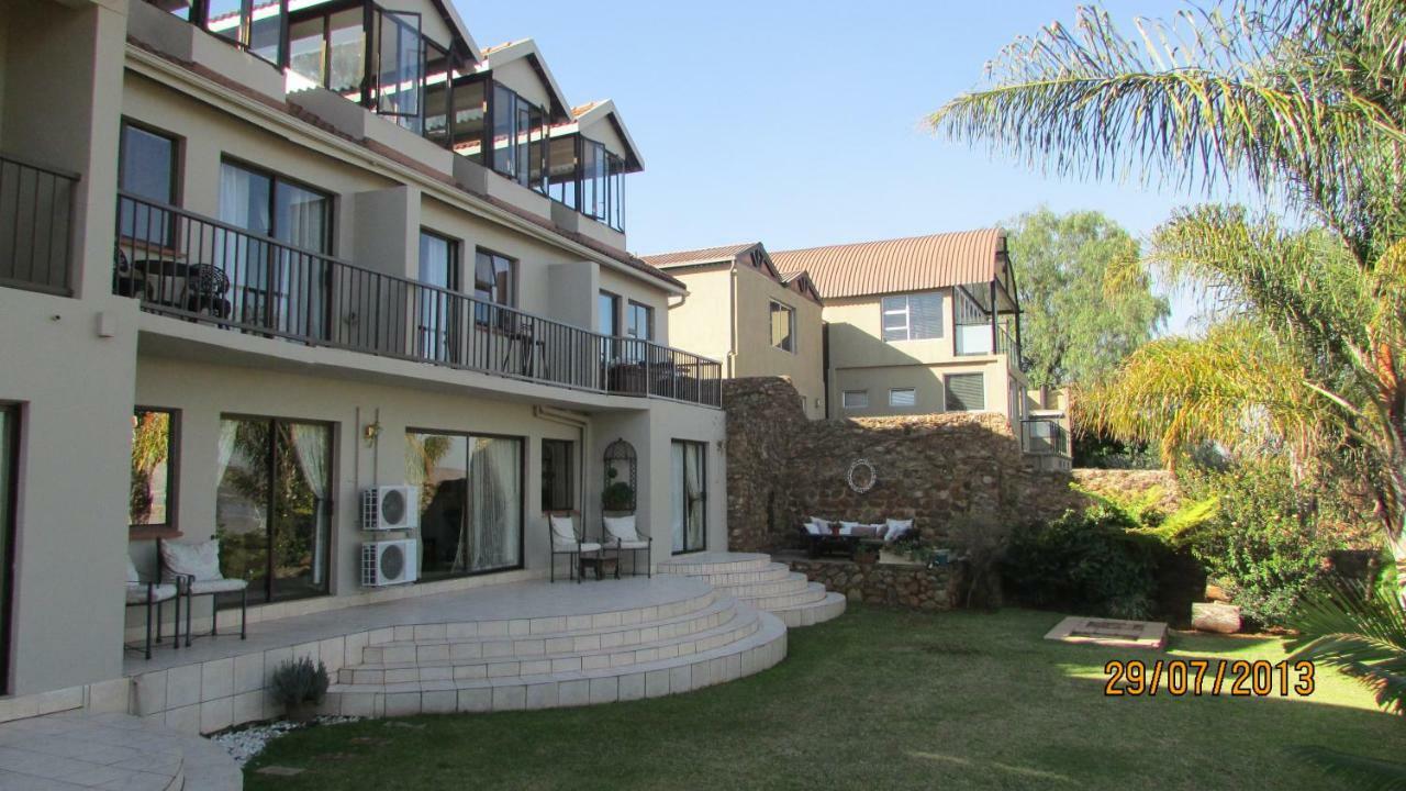 La Dolce Vita Guest House Hartbeespoort Esterno foto