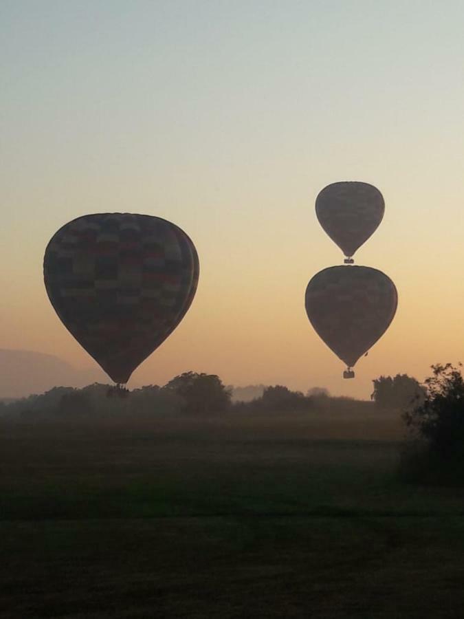 La Dolce Vita Guest House Hartbeespoort Esterno foto